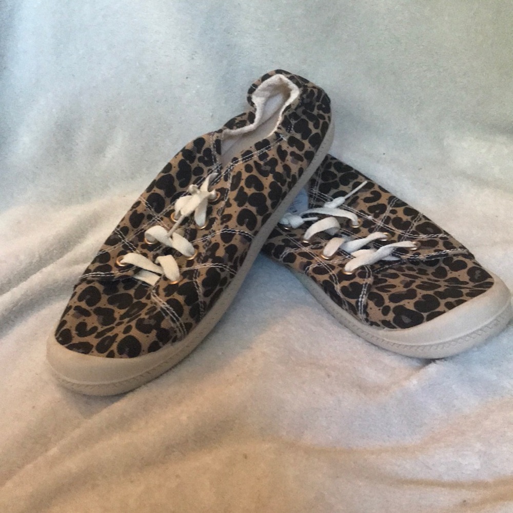 Leopard print sneakers